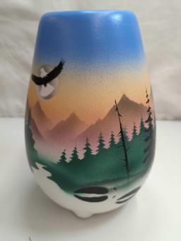 NATIVE AMERICAN POTTERY VASE 9"