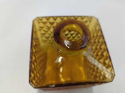 AMBER DECANTER WITH 2 AMBER SHOT GLASSES
