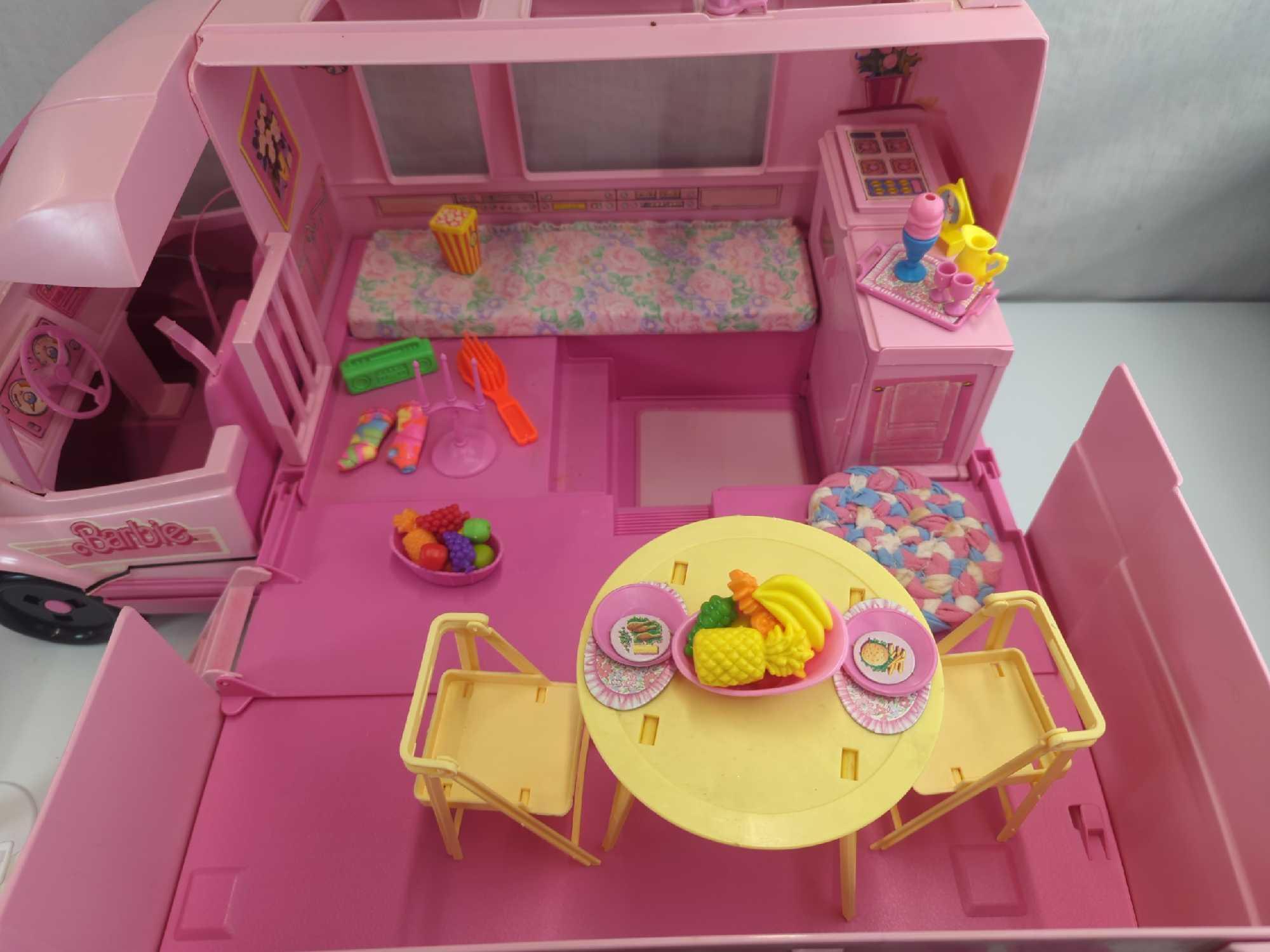 BARBIE 1988 MAGICAL MOTORHOME NOT COMPLETE NO BOX