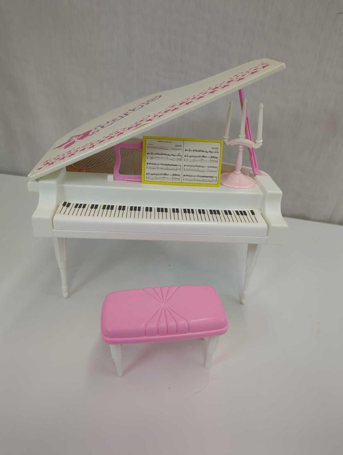 BARBIE PAINO W/ BENCH , CANDELABRA