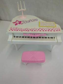 BARBIE PAINO W/ BENCH , CANDELABRA