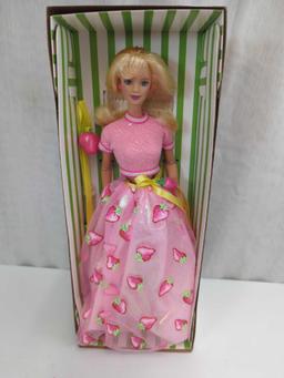BARBIE DOLL AN AVON EXCLUSIVE STRAWBERRY SORBET BARBIE CAUCASIAN BLONDE F120081 IN BOX MADE BY