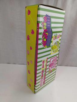 BARBIE DOLL AN AVON EXCLUSIVE STRAWBERRY SORBET BARBIE CAUCASIAN BLONDE F120081 IN BOX MADE BY