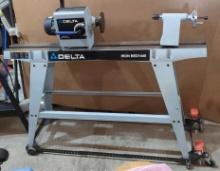 Delta 46-715 Wood Lathe, 14" Swing, 3/4 HP, Serial No. 012743