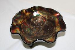 FENTON LION PATTERN CARNIVAL GLASS BOWL, 8"