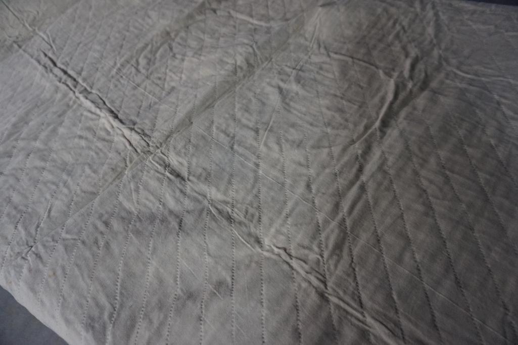 "1847 D. COSLEY" SIGNED COVERLET, (4) QUILTS
