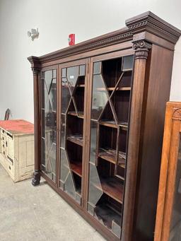 LARGE MAHOGANY 3-DOOR BOOKCASE, CLAW FEET, FULL COLUMNS, 75" X 15" X 75.5",