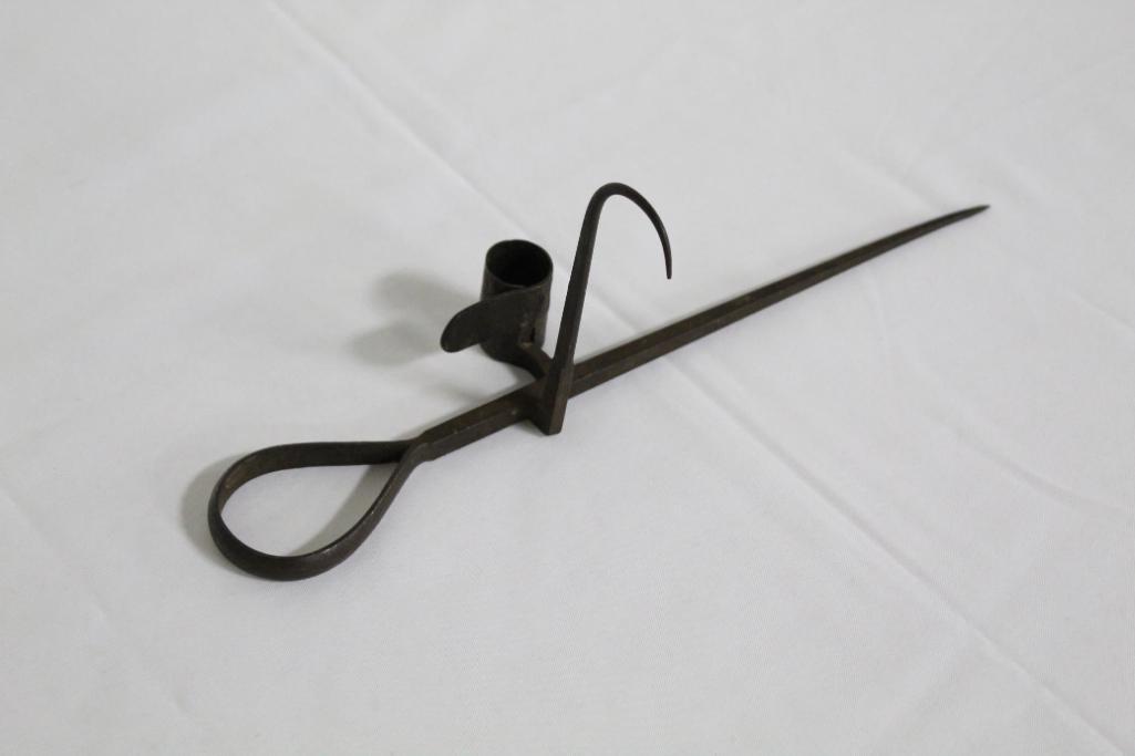 ANTIQUE STICKING TOMMY LIGHTING DEVICE, 12.5"