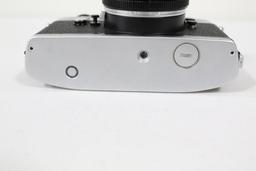 LEICA SL CAMERA, 1369XXX, 1973, WITH SUMMICRON 50MM F2, AND FRONT CAP