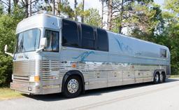 Garth Brooks' Personally Owned Prevost XL Tour Bus