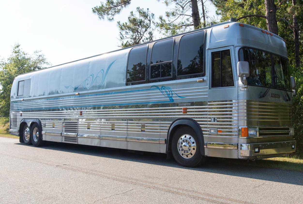 Garth Brooks' Personally Owned Prevost XL Tour Bus