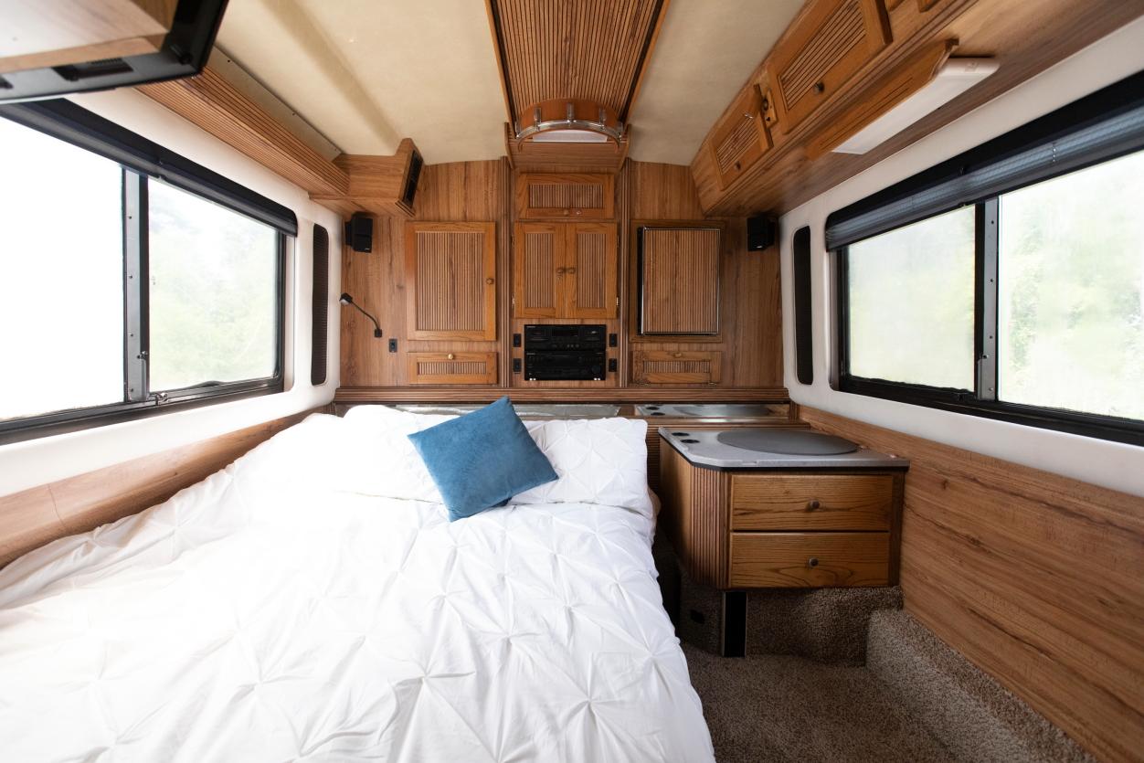 Garth Brooks' Personally Owned Prevost XL Tour Bus