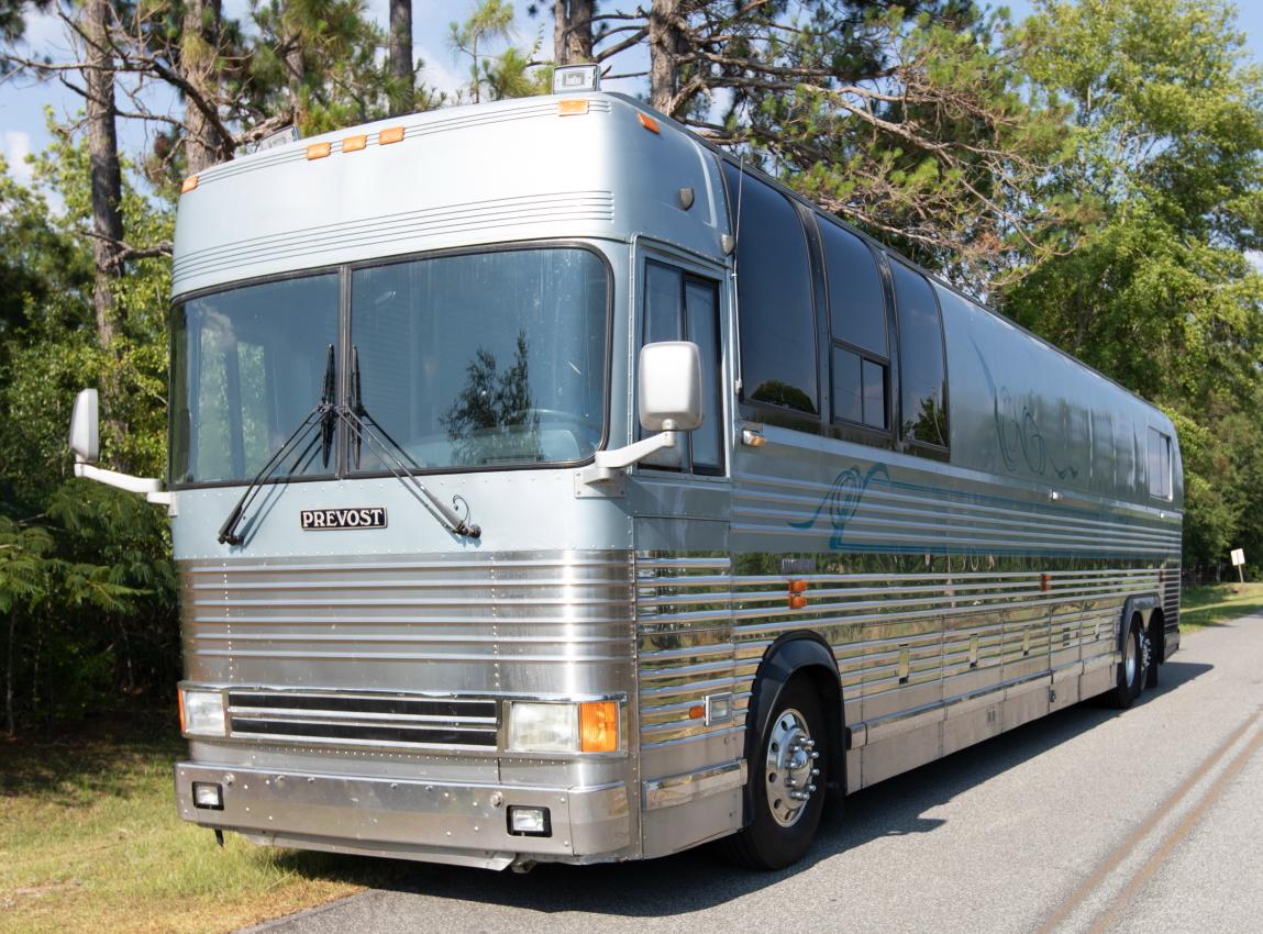 Garth Brooks' Personally Owned Prevost XL Tour Bus