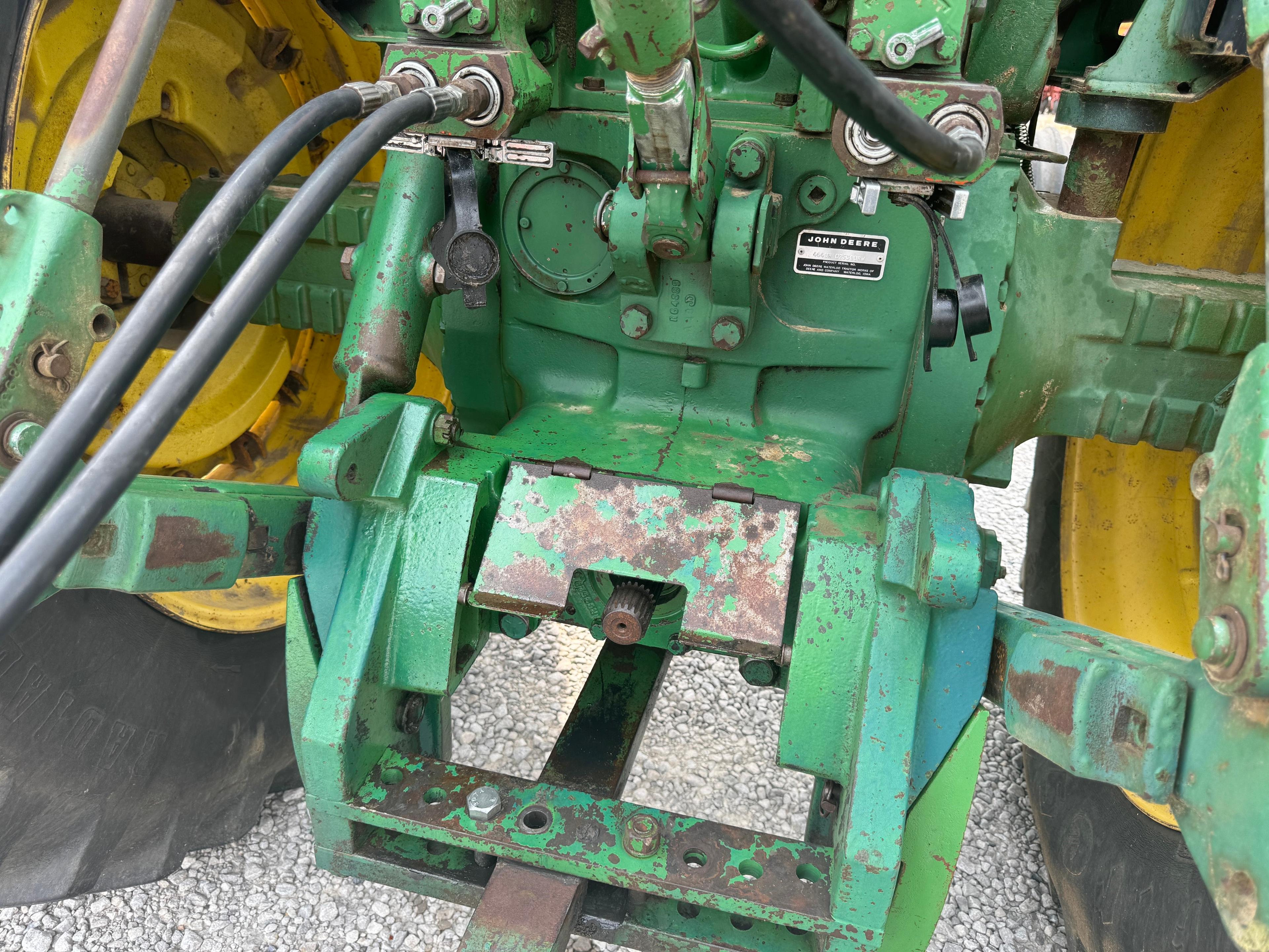 JD 4640 TRACTOR