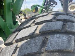 JOHN DEERE 1860 NO TILL DRILL