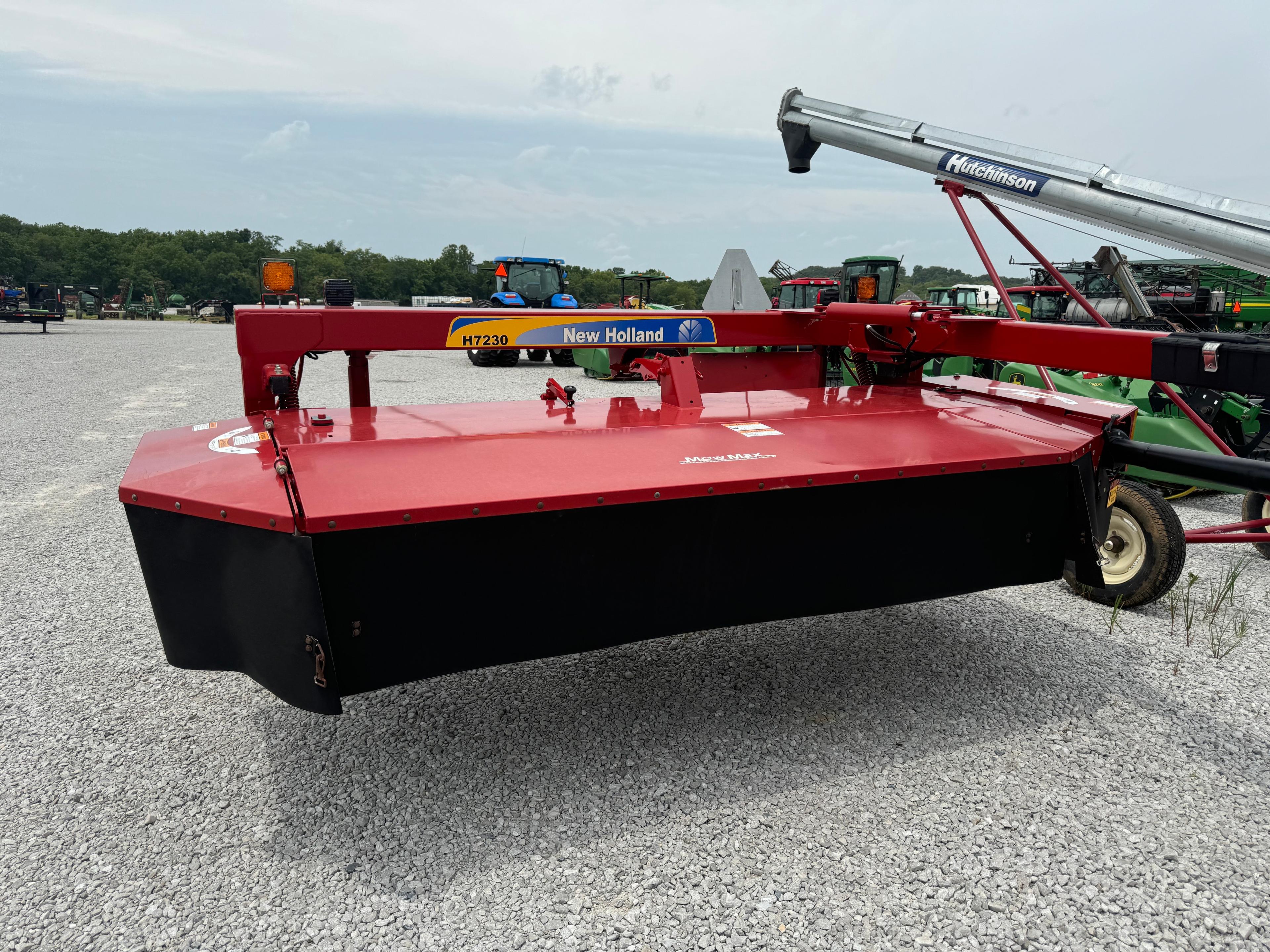 NH H7230 HAY BINE