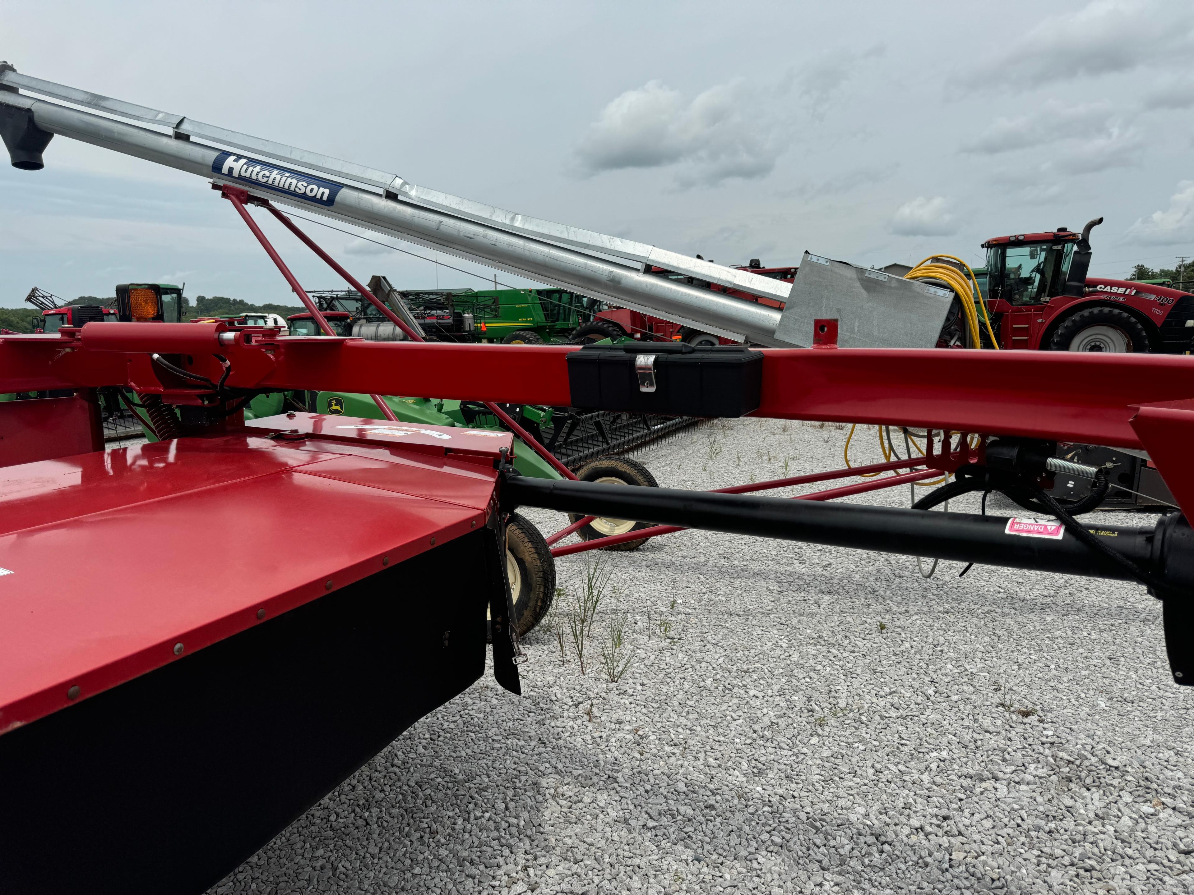 NH H7230 HAY BINE