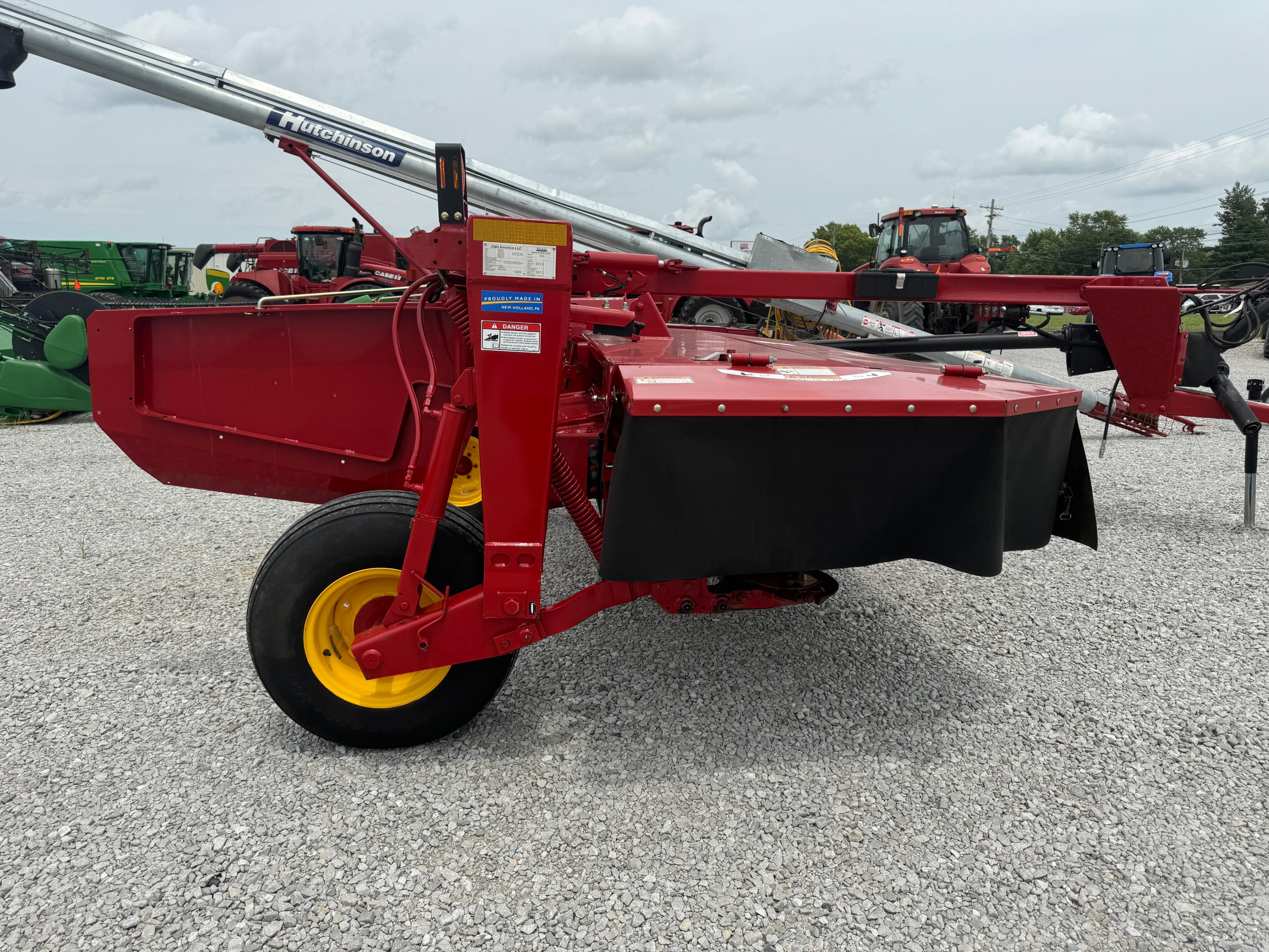 NH H7230 HAY BINE