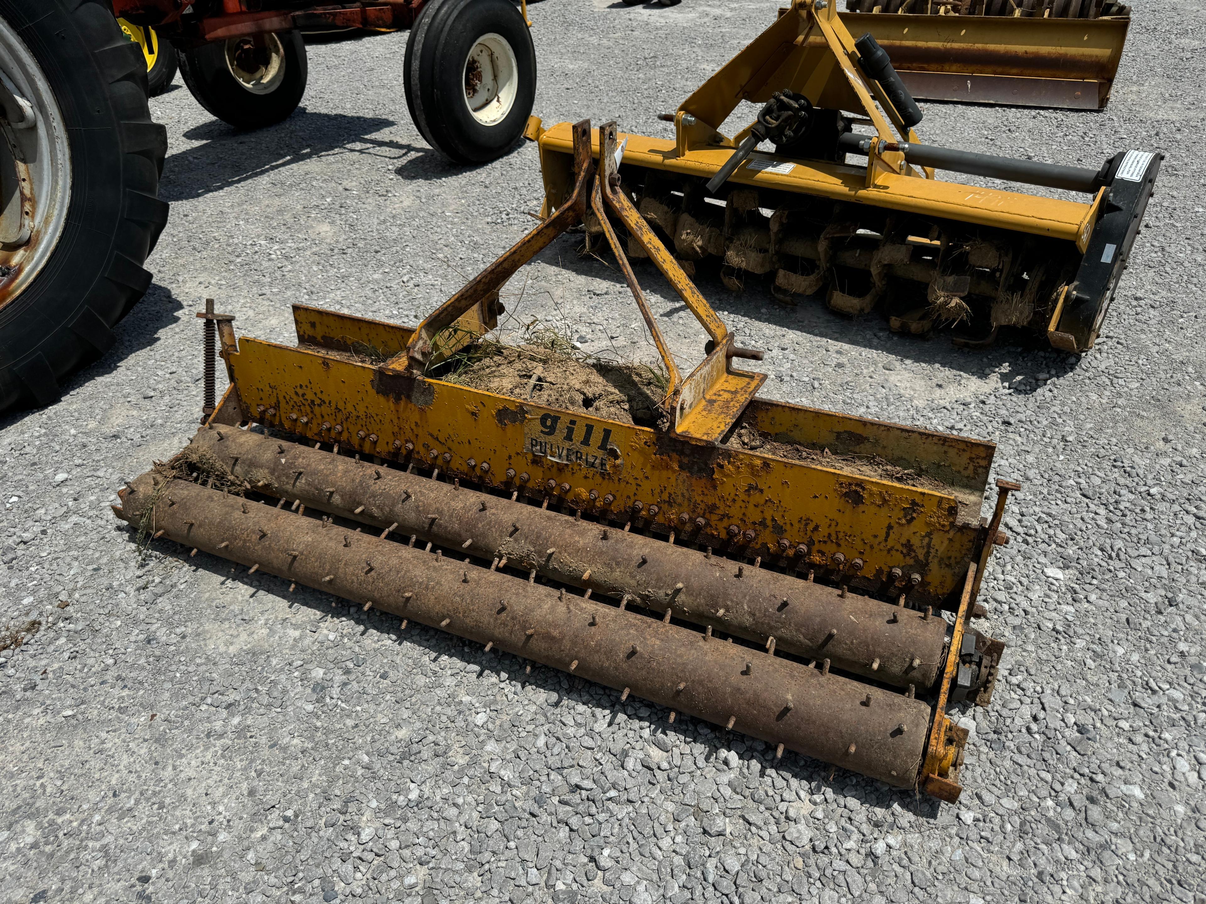 LAWN AERATOR