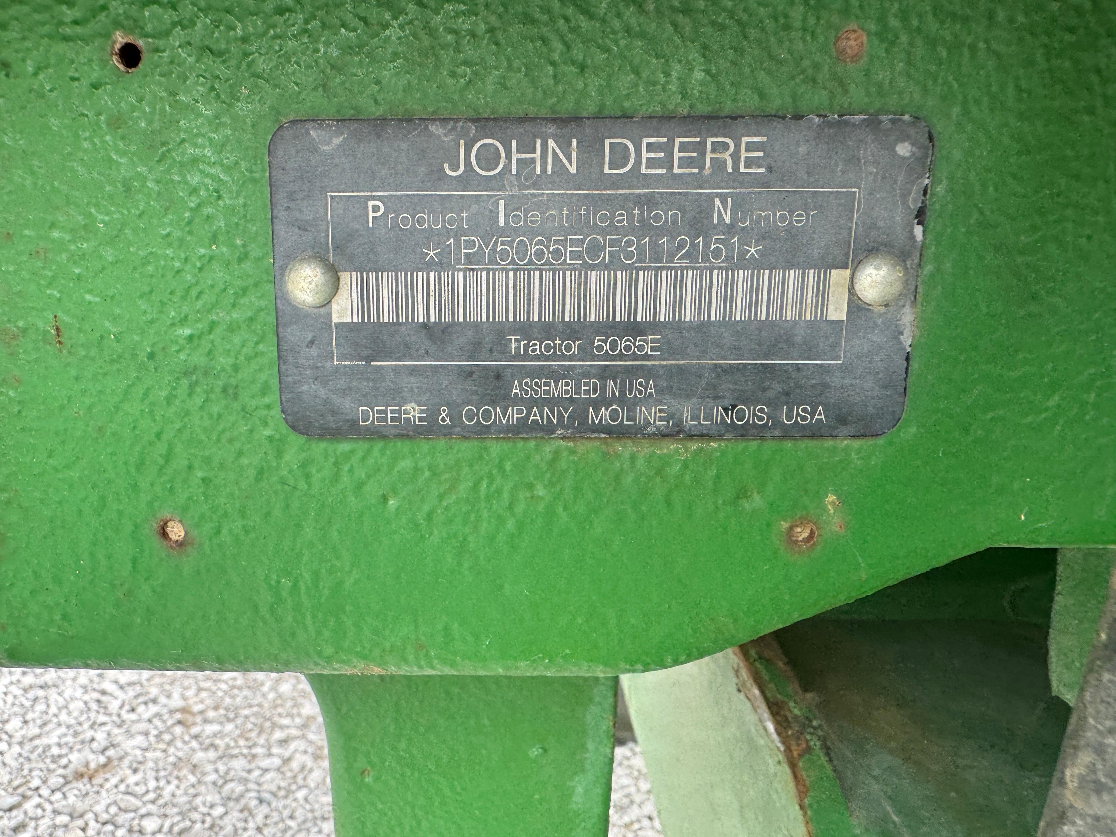 JD 5065E TRACTOR