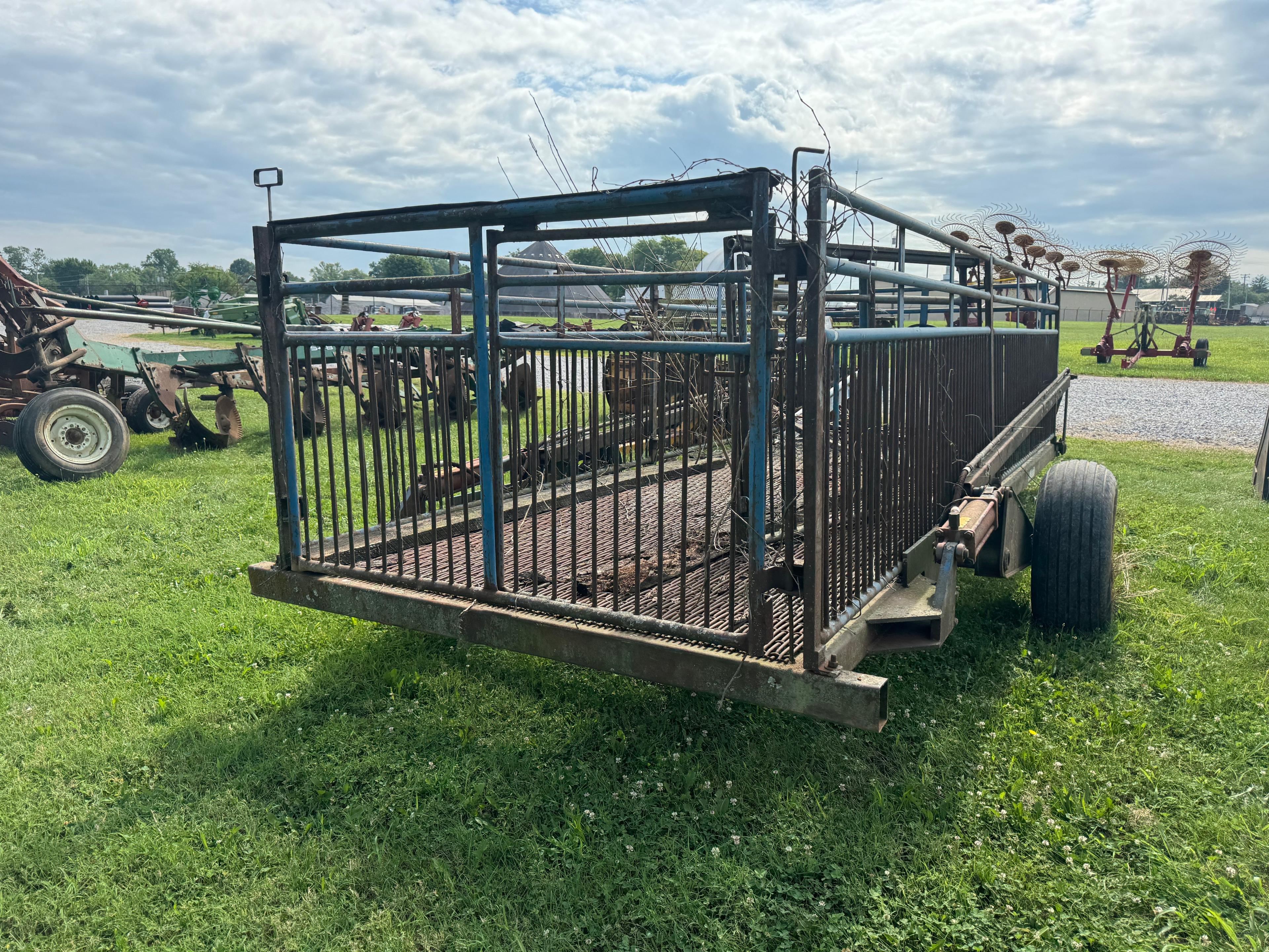 HOG TRAILER