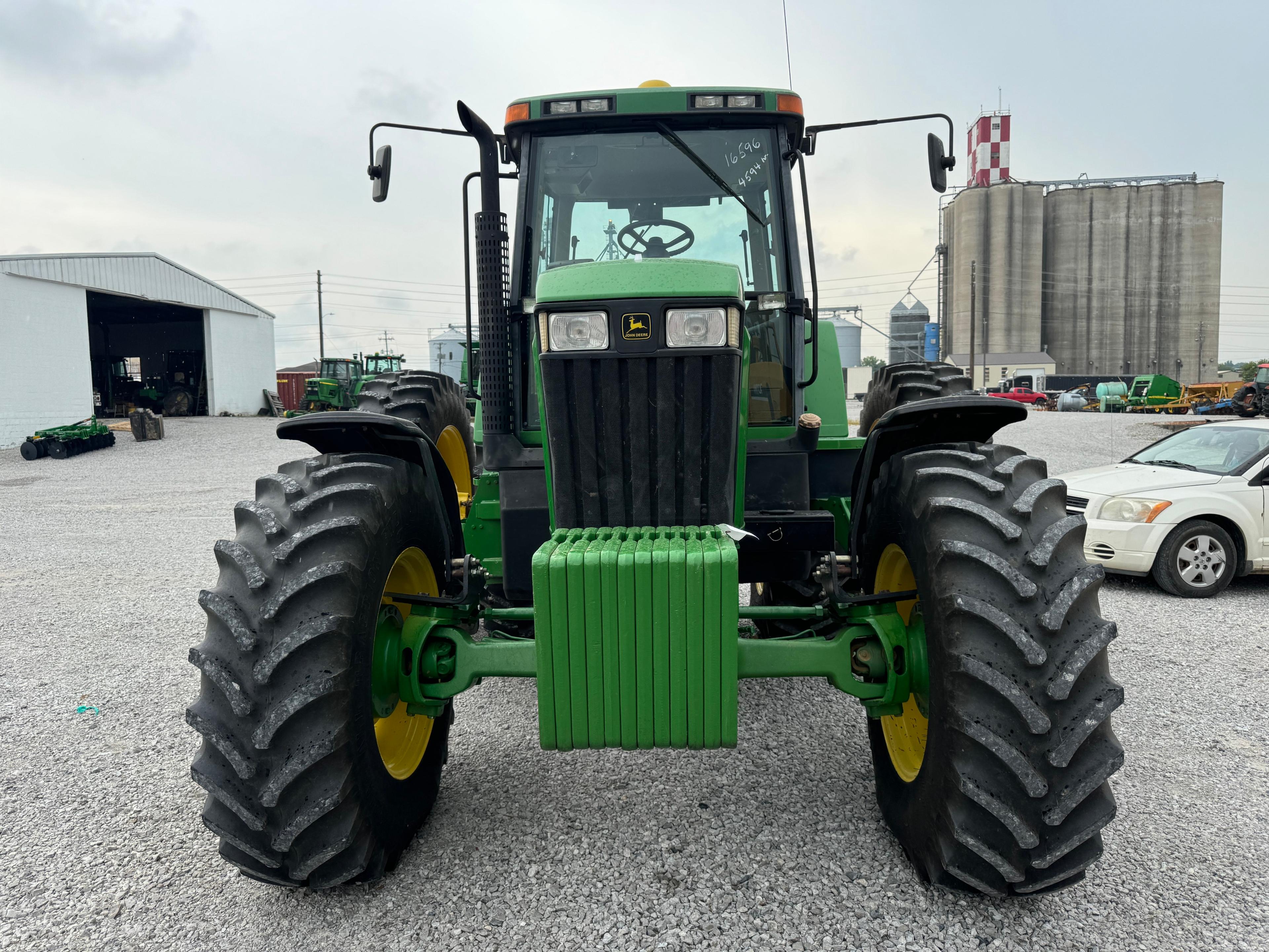 JD 7810 TRACTOR