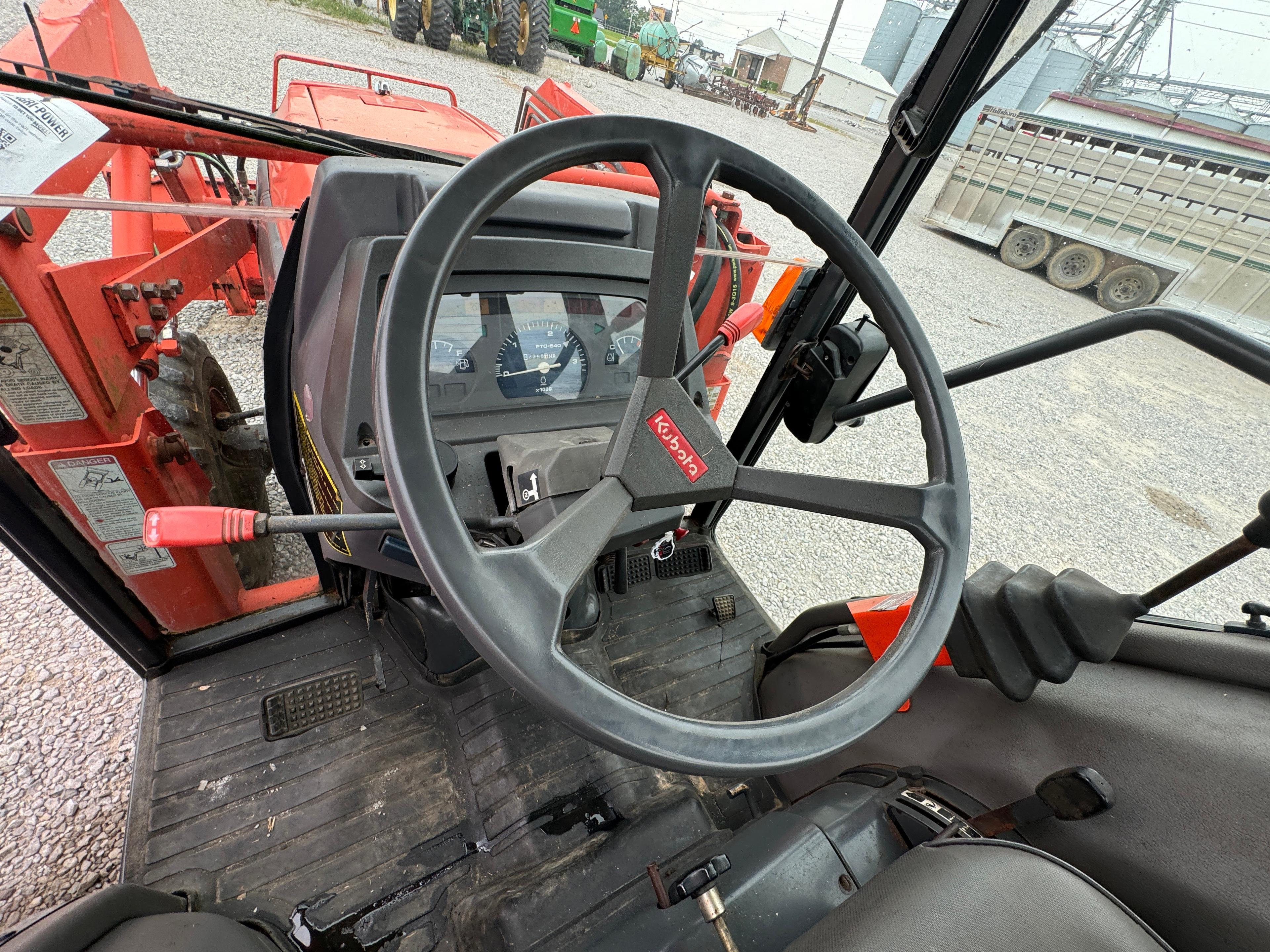 KUBOTA L4310 TRACTOR