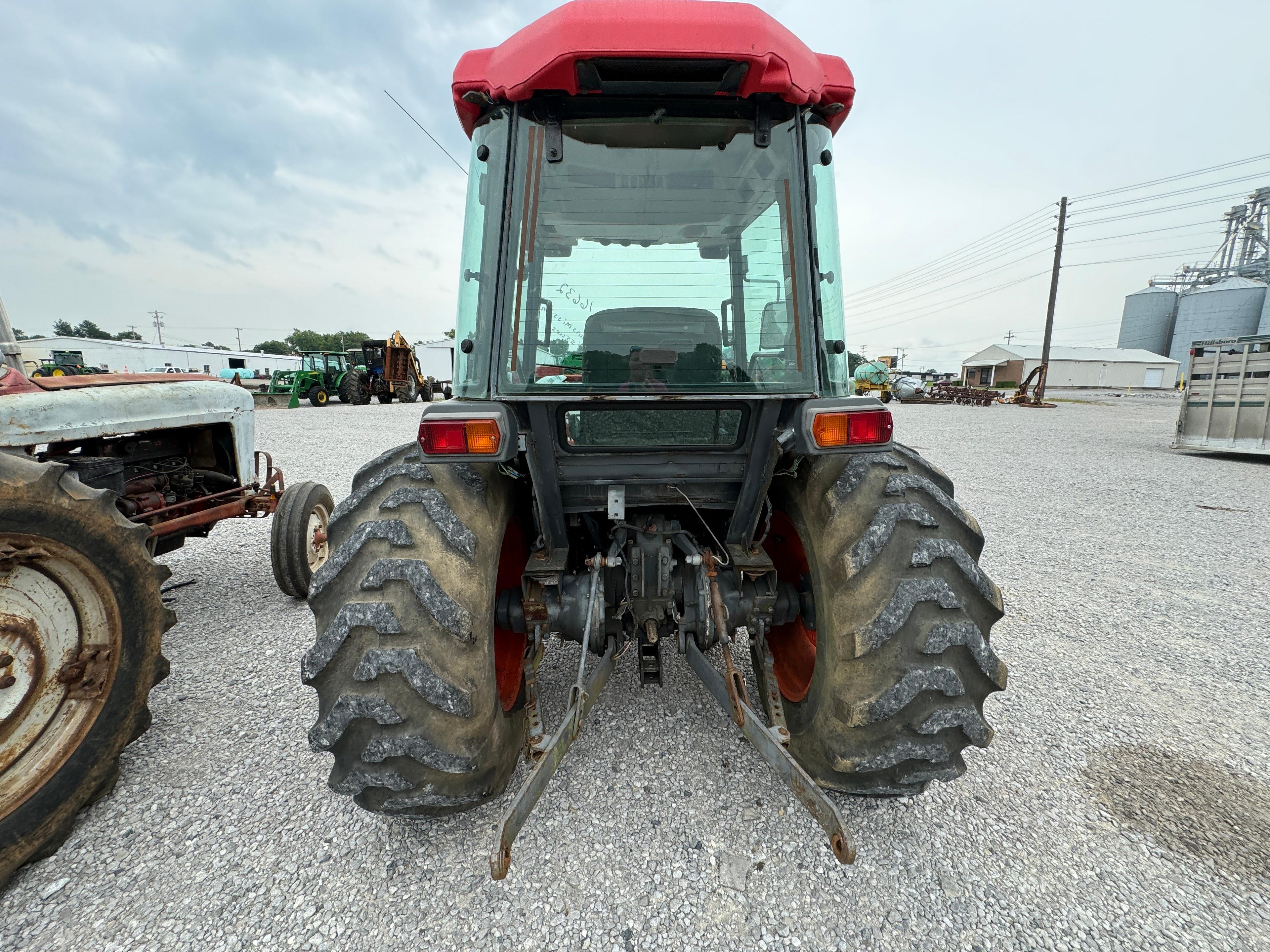 KUBOTA L4310 TRACTOR