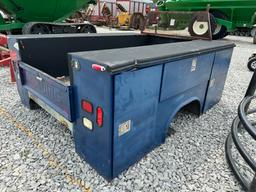 SERVICE BED