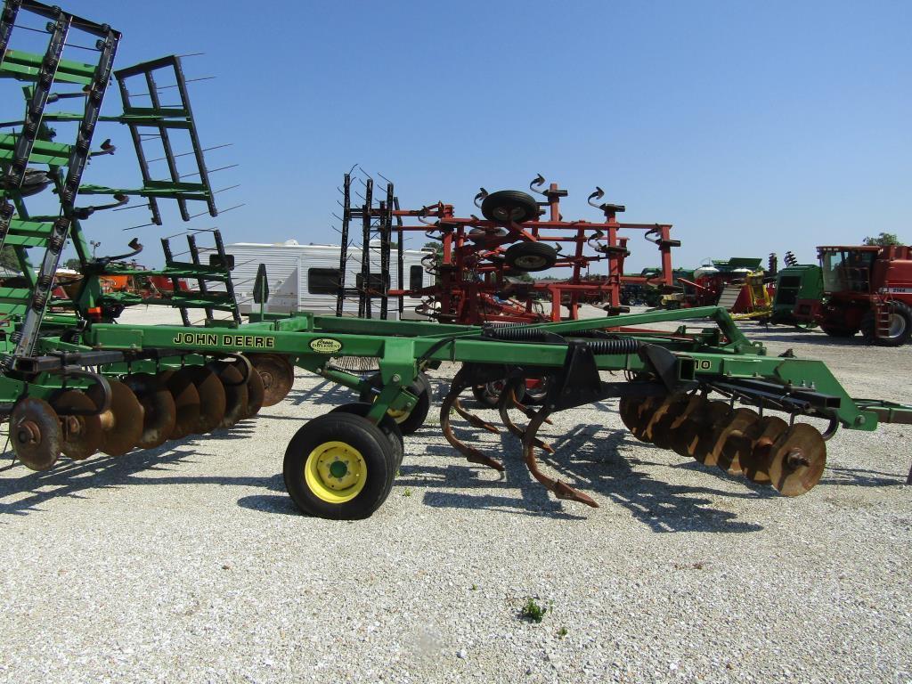JD 510, Ripper Sn: X004340, 5 Shank, 21" Back,