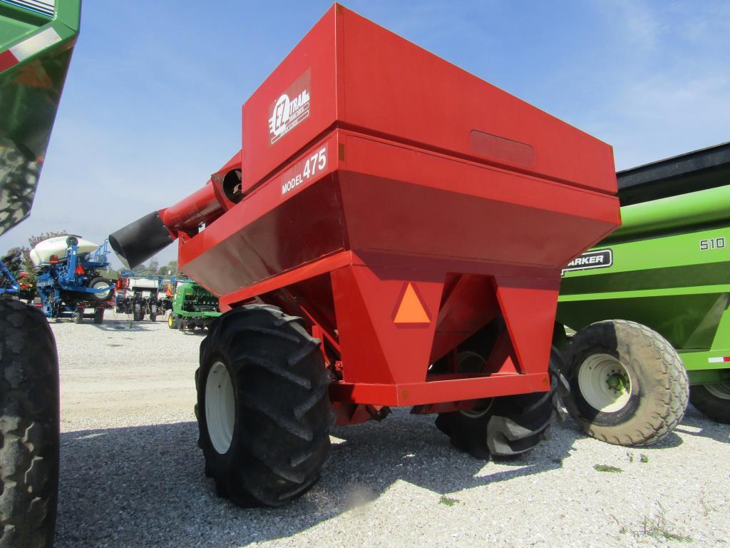 EZ Trail, Grain Cart, SM 1000 PTO, 28L26, Side