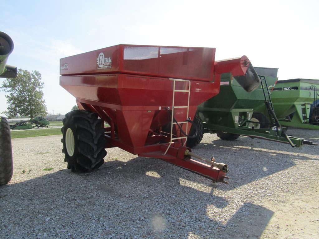EZ Trail, Grain Cart, SM 1000 PTO, 28L26, Side