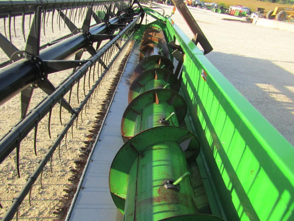 JD 625F Head 25' Hydra-Flex, Poly Dividers,
