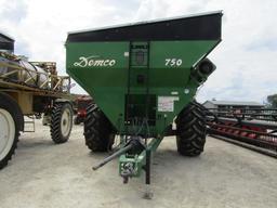 Demco Grain Cart 750, '14, 600 Acres of Grain