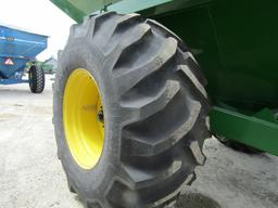 Demco Grain Cart 750, '14, 600 Acres of Grain