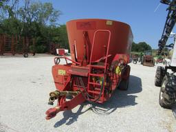 Triolet 2-1600 Vertical Mixer Scales 540 PTO