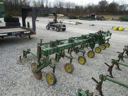 JD Cultivator, 6R