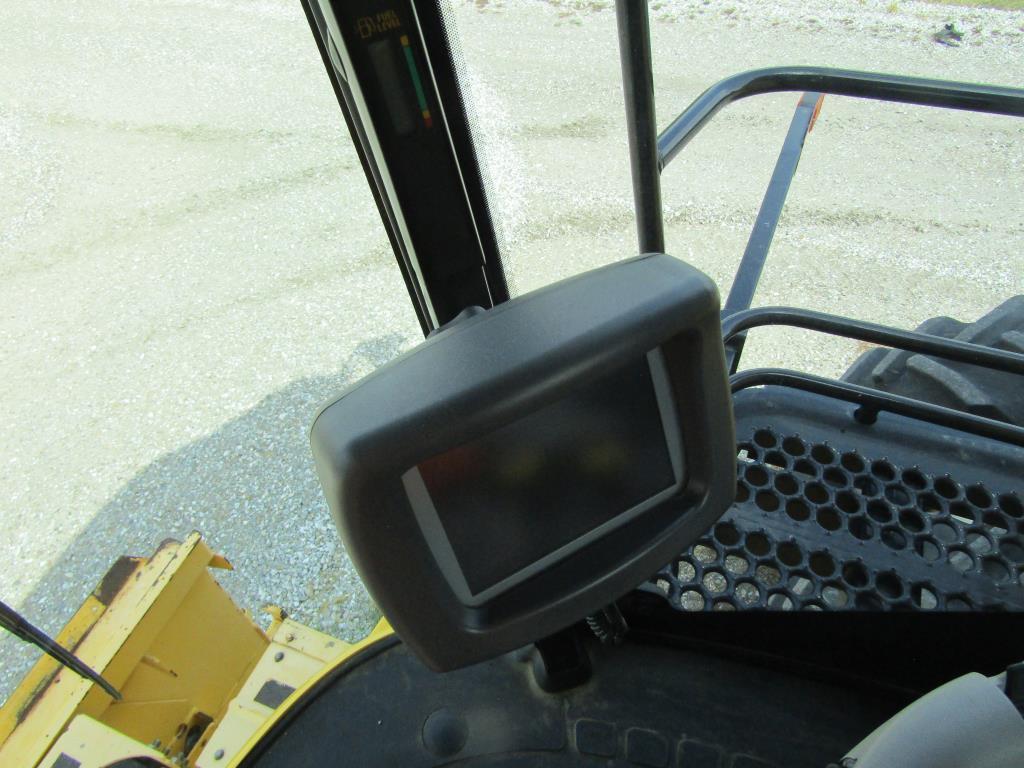 NH CR960 Combine 2005, Chopper , Y&M Monitor