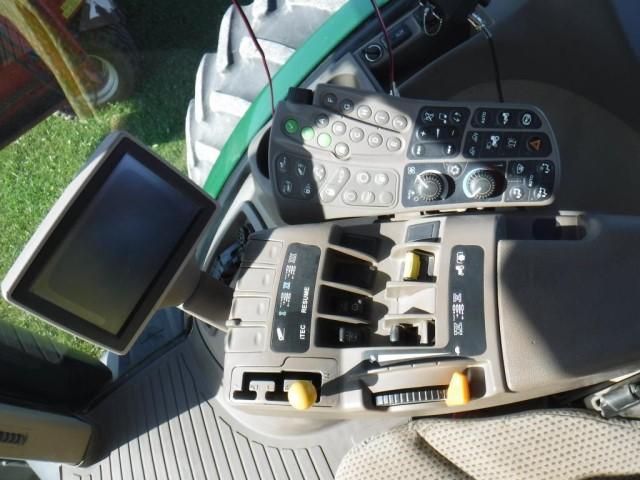 JD 8235R Tractor,  2012 Year