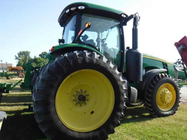 JD 8235R Tractor,  2012 Year
