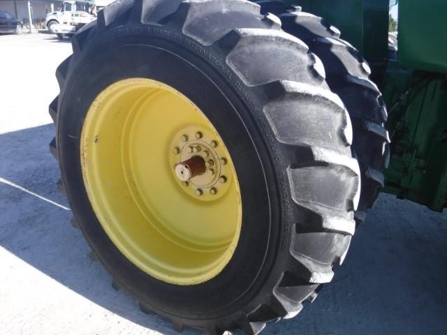 JD 8650 Tractor