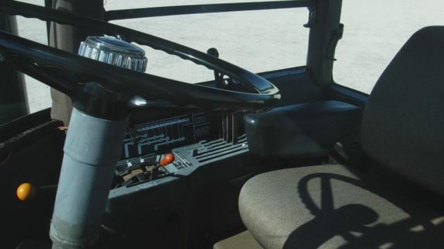 JD 8650 Tractor