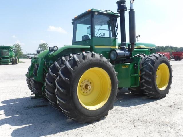 JD 8650 Tractor