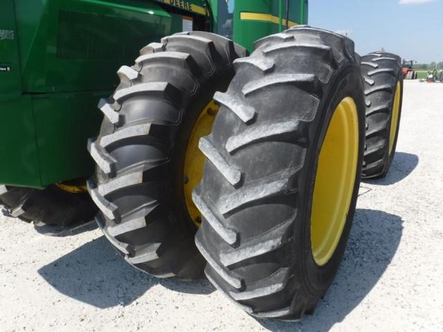 JD 8650 Tractor