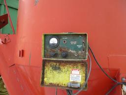 Gehl 100 Grinder Mixer w/ Scales, sn 4106, NO PTO