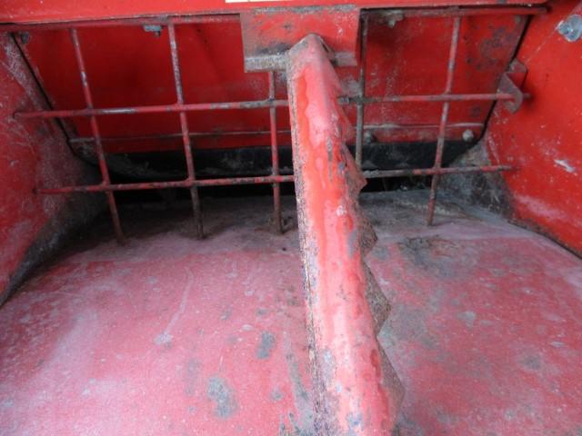 Gehl 100 Grinder Mixer w/ Scales, sn 4106, NO PTO