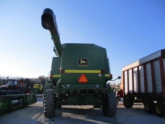 JD 9610 Combine, Hrs 5609/3704, 4X4, CM, Dauls,