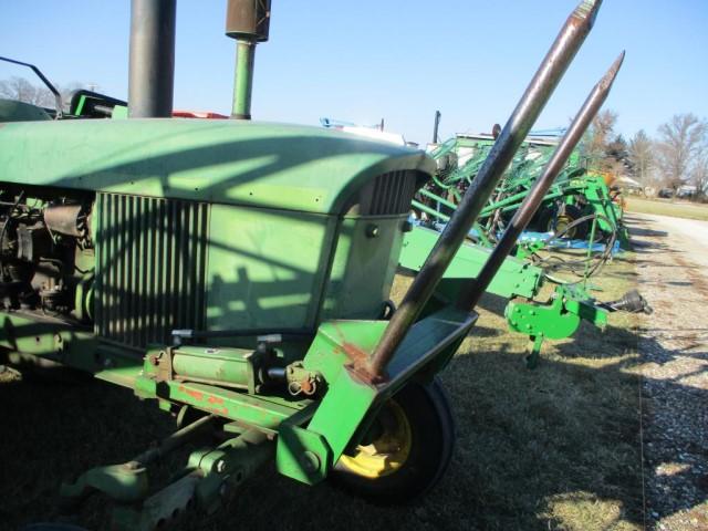 JD 3010 Shows 2952 Hrs, Synco Range, 2 Hyd,