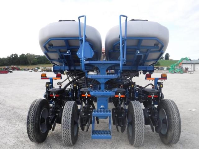 Kinze 4900 Planter, 2014 Year