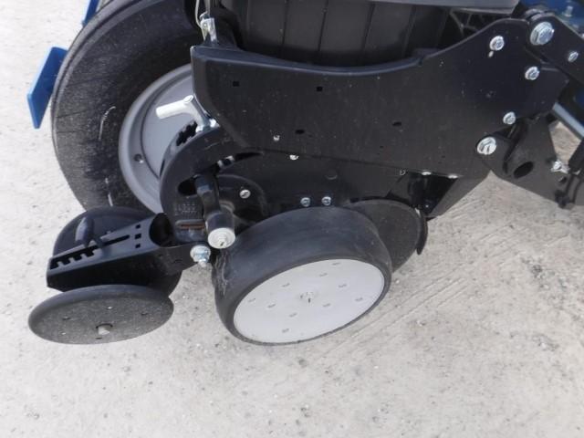 Kinze 4900 Planter, 2014 Year